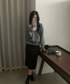 플레인 딥브이 오프숄더 여리 루즈핏 긴팔니트 8color 그레이