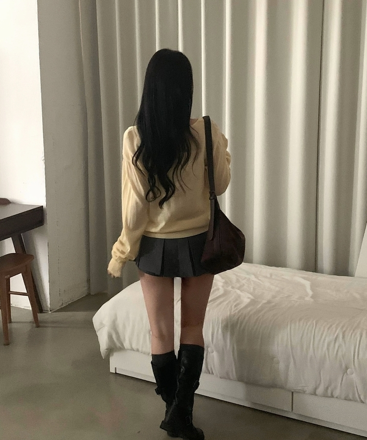플레인 딥브이 오프숄더 여리 루즈핏 긴팔니트 8color 옐로우