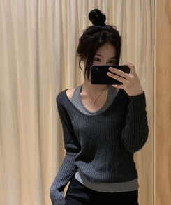 톤온톤 레이어드 유넥 골지 배색니트 4color 차콜