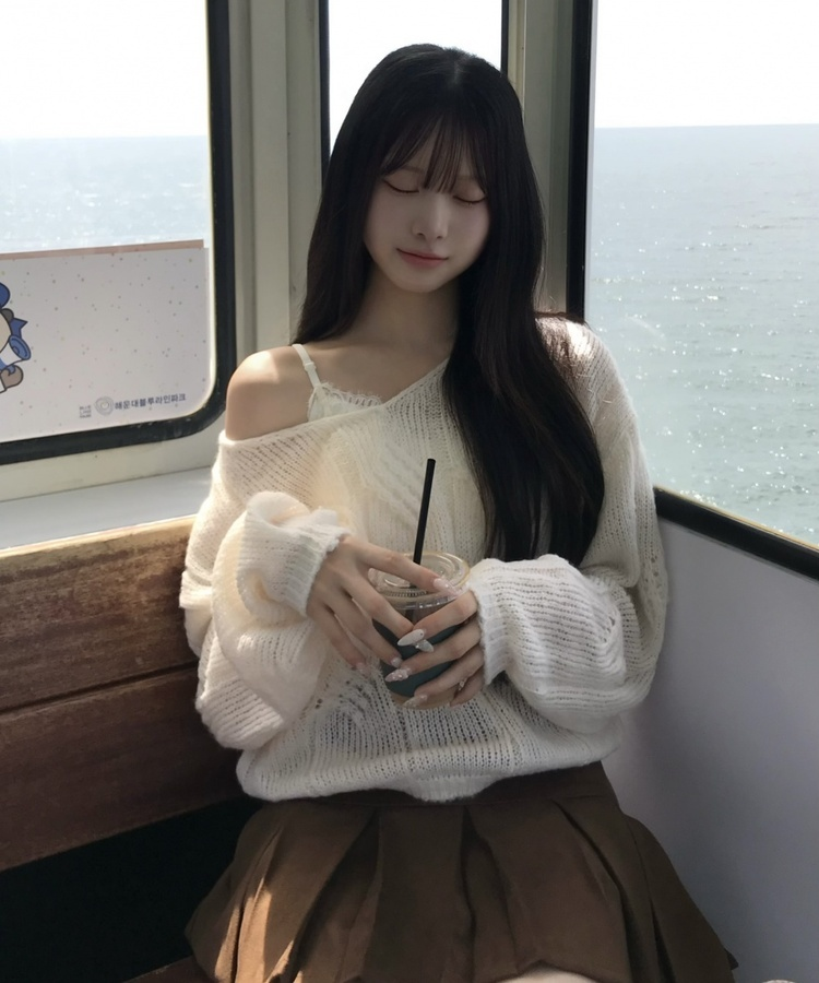 페미닌 레이스 나시 흰색