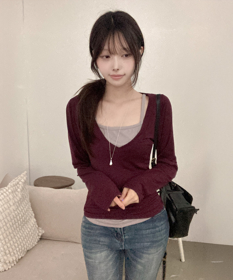 リブレイヤードVネック長袖Tシャツ｜長袖Tシャツ｜韓国ファッション
