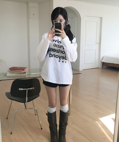하프톤 루즈핏 홀스 레터링 프린팅 긴팔 티셔츠 가을 가을옷 롱슬리브 화이트