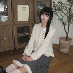 쿠키 도트 핀턱 리본 긴팔 빈티지 블라우스 가을 하객룩 3color 베이지