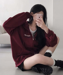 가을 필수템넘버링 투웨이 빈티지 자수 루즈핏 후드 집업 긴팔티 레드
