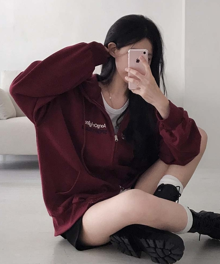 가을 필수템넘버링 투웨이 빈티지 자수 루즈핏 후드 집업 긴팔티 레드
