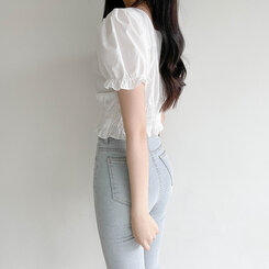 フリルシャーリングクロップブラウス ホワイト