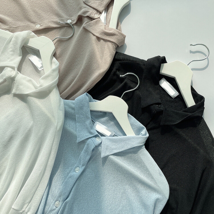 シースルーシャツ