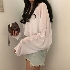 아일라 크롭 날라리 오프 니트 티셔츠 아이보리