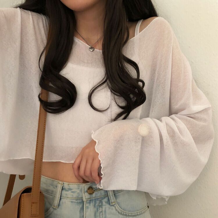 아일라 크롭 날라리 오프 니트 티셔츠 아이보리