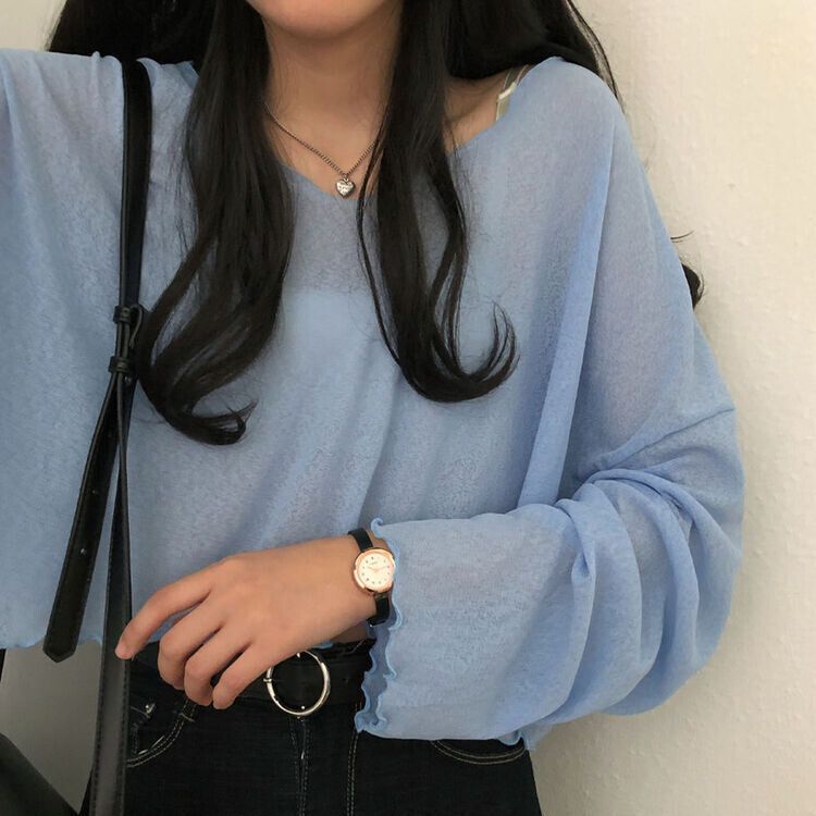 아일라 크롭 날라리 오프 니트 티셔츠 소라