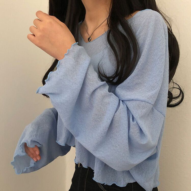 아일라 크롭 날라리 오프 니트 티셔츠 소라