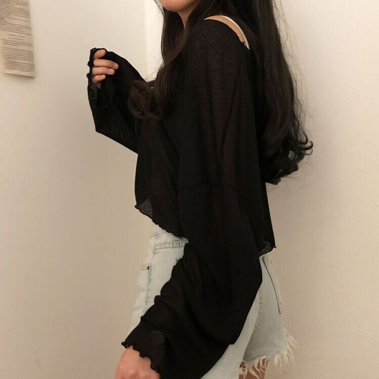 아일라 크롭 날라리 오프 니트 티셔츠 블랙